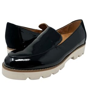 Vionic Glossy Black Loafers with Cream Sole